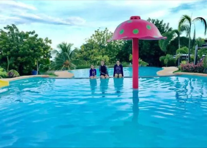 Resort Secter Place Oslob